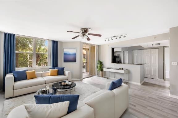 10X Weston | B2 | St. Tropez | Available Units