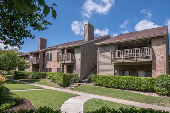 exterior shot of austin tx apartments