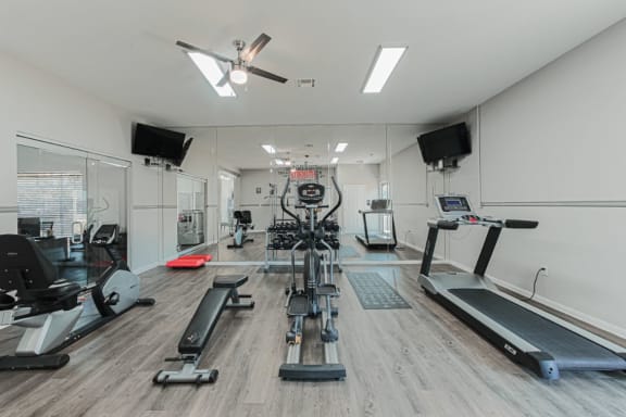 fitness center in west houston luxury apartments