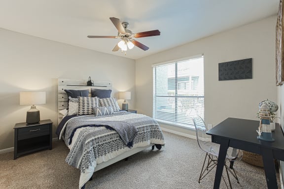 spacious bedroom in north houston apartments