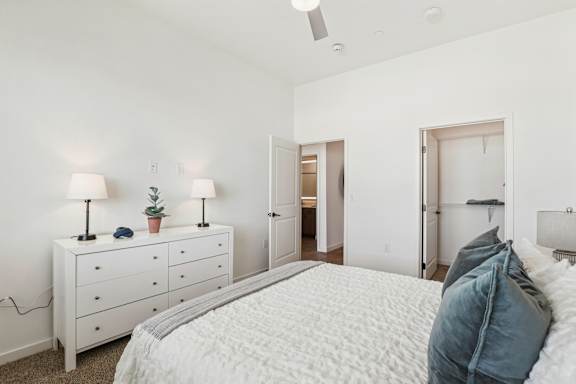 White Bedroom at Lura Vegas Apartments, Nevada