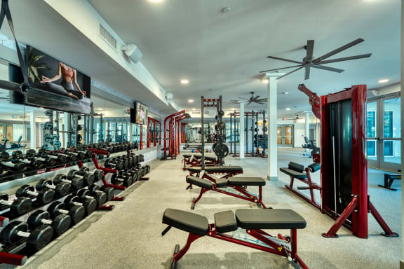 A Spacious Fitness Center at The Rey Downtown Apartments, Arizona , 85003
