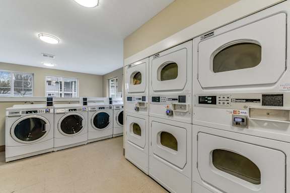 Laundry Room at Maple Crossing Apartments, Maple Valley, 98038