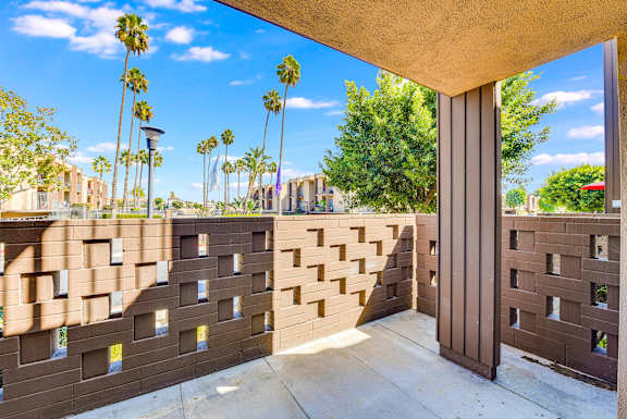 Patio Area at Northpointe Apartments, California, 90805
