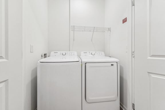 Washer Dryer at Plat 4 at Research Triangle, Durham, 27703