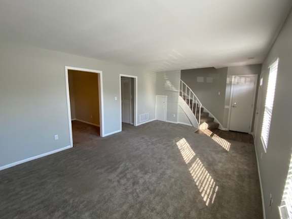 Living Room at Governor Square Apartments