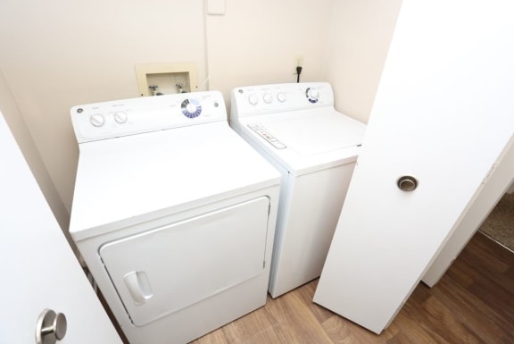 Washer Dryer Hookups at Canter Chase Apartments, Louisville, 40242