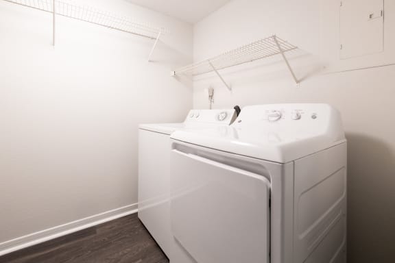 Washer And Dryer In Unit at The Residence at White River Apartments, Indiana