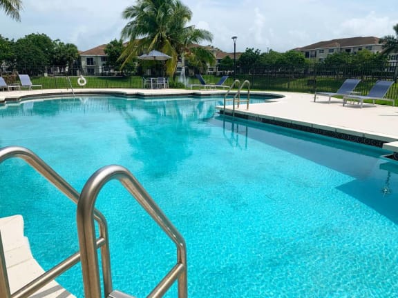 Swimming at Tuscany Place Apartments, Florida, 33032
