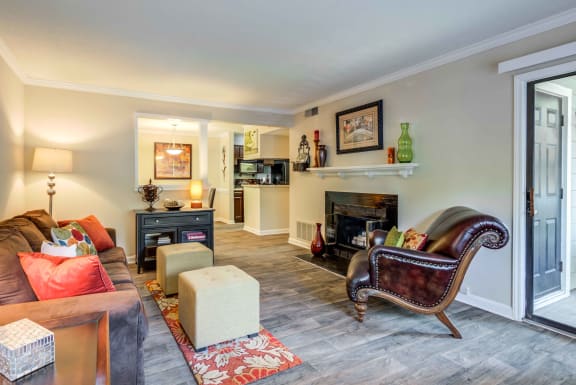 Pet Friendly Apartments in Greensboro, NC | Woodland Park Apartments