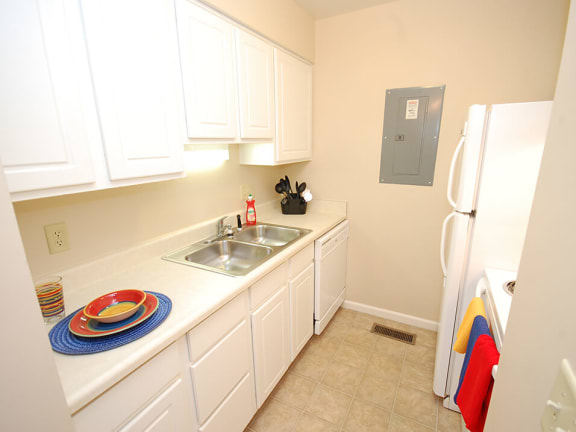 Kitchen at addison place apartments in Evansville, IN