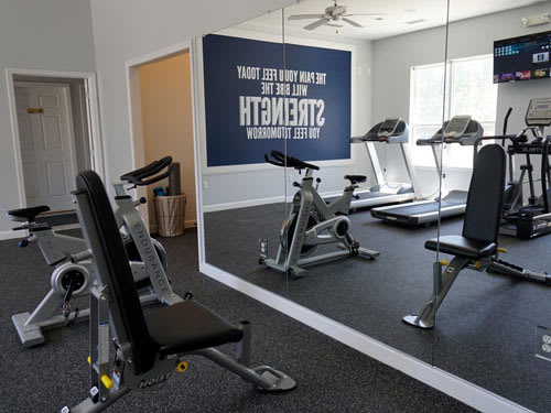 fitness center available at shoreline landing aprtments