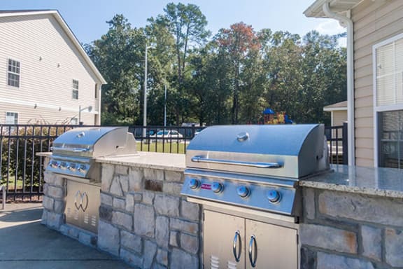 grilling station at Fayetteville nc Apts