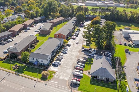 Arial view of off-street parking at huntley ridge clarksville