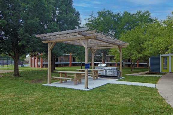 picnic area at apartment complex