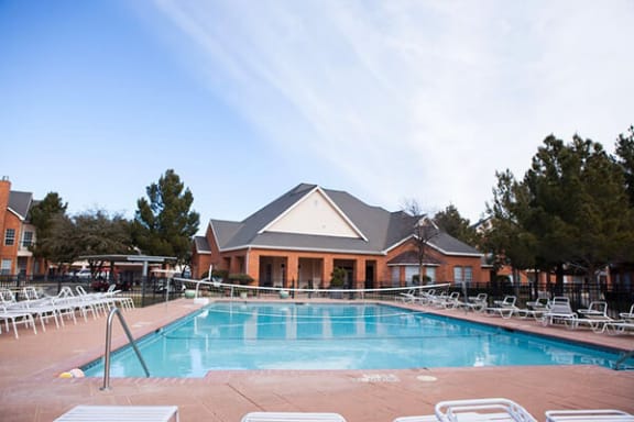 The Dominion Apartments swimming pool