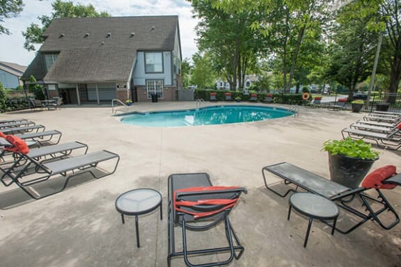 apartment pool in Jackson, TN