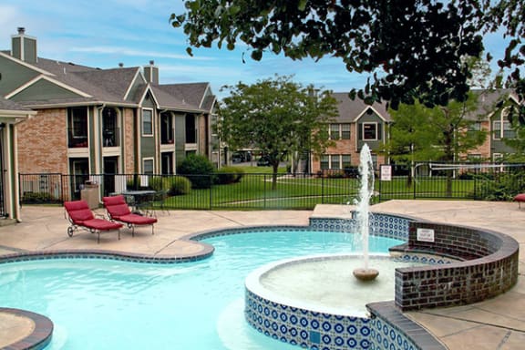 swimming pool community amenity at sherwood apartments