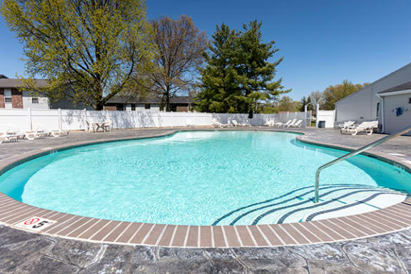 saltwater swimming pool a Willow Crossings Apartments