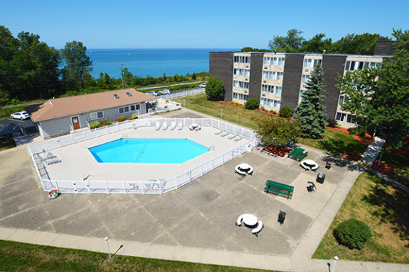westview apartments swimming pool amenity