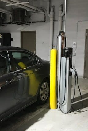 Car Charging Stations at Central Station, Evanston, 60201