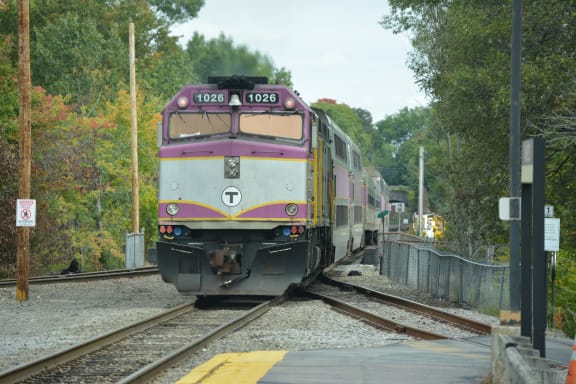 a train pulls into the station