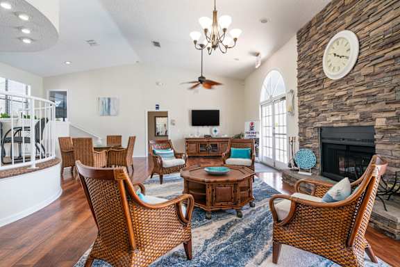 Resident Community Room at Fishersman's Landing in Ormand Beach, FL.