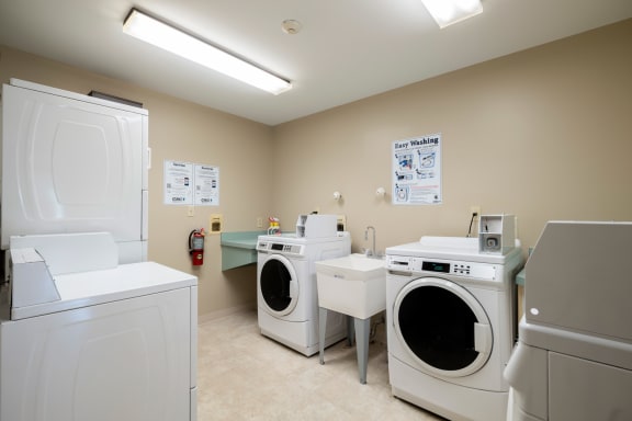 Laundry Suites at Mariner's Hill Apartments, Marshfield