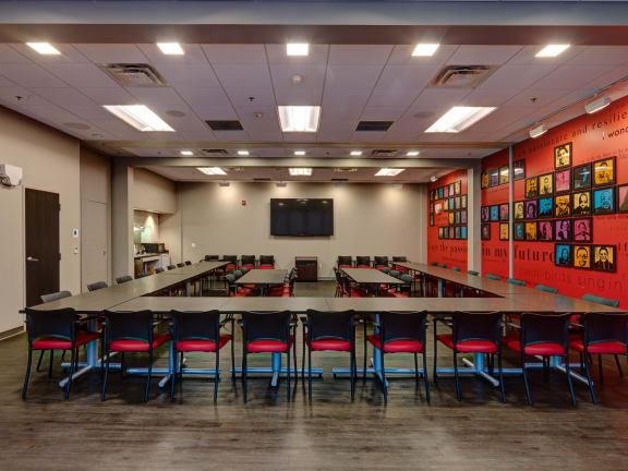 Clubhouse seating at Georgetowne Homes, Hyde Park