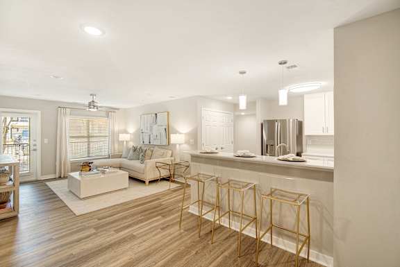 Hardwood floors at The Azul Apartment Homes in MS 38655