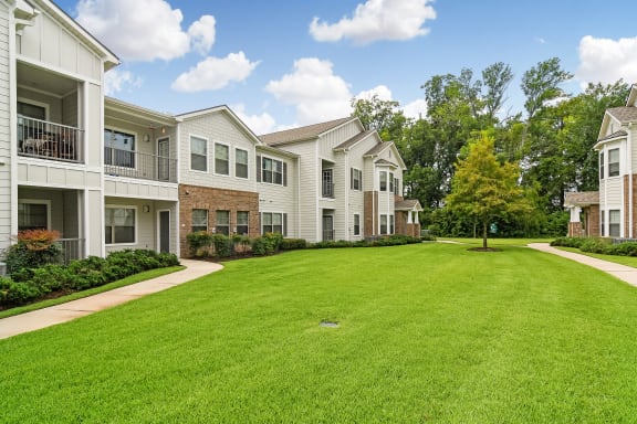 patio and balcony at kingston crossing apartment homes in bossier city la  at Kingston Crossing Apartment Homes, Bossier City, LA, 71111