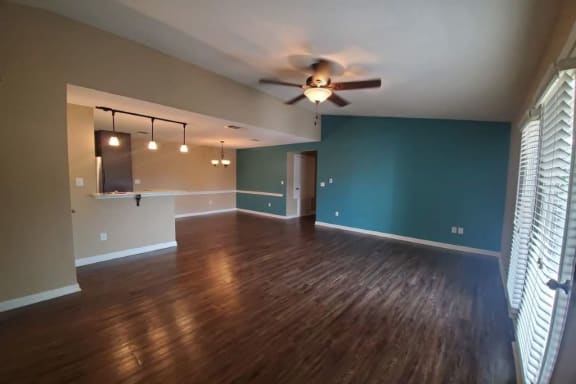 Vaulted Ceilings at Reserve of Bossier City Apartment Homes, Bossier City, LA,
