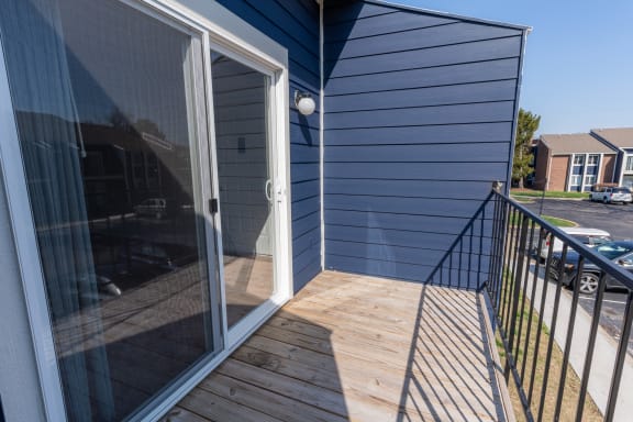 Large Balcony at Crestview at Louisville Apartments, Louisville, 40217