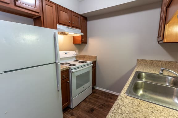 Kitchen Appliances at Crestview at Louisville Apartments, Louisville, 40217