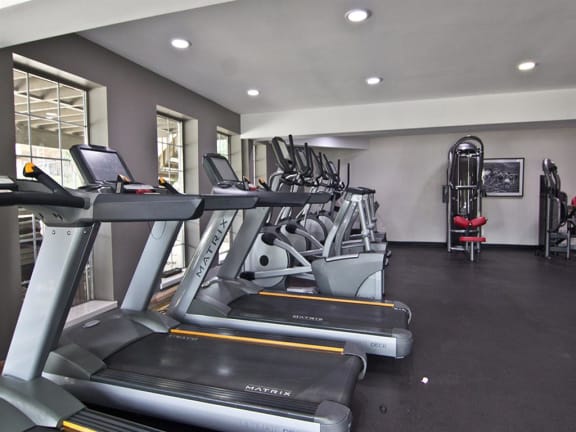 Fitness Center With Modern Equipment at Camelot East Apartments, Fairfield