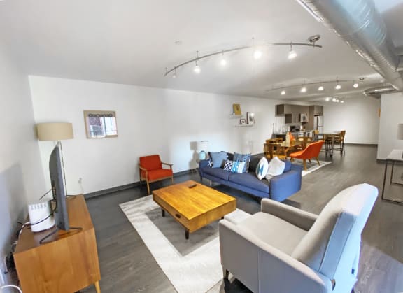 Walnut on Highland Penn A1 Floor Plan