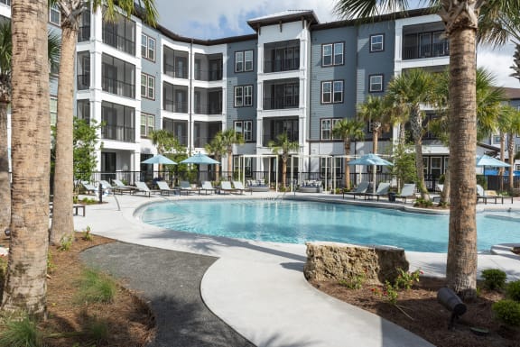 Resort-Style Swimming Pool with Sundeck at Alta Longwood, Longwood, FL, 32750
