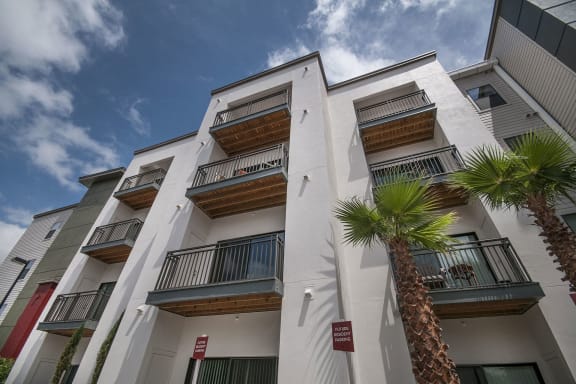 Exteriorat Solara Apartments, Florida