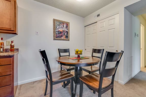 Restaurant Style Dining at Tall Timber Apartments, Cincinnati