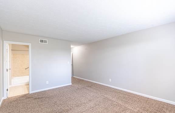 Large empty bedroom at Trails at Mariemont, Ohio, 45227