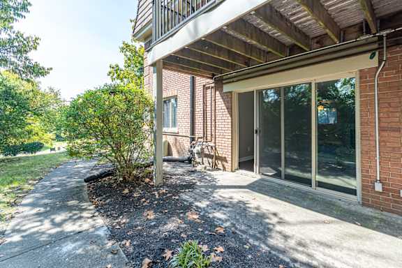 Covered outdoor patio at Trails at Mariemont, Cincinnati