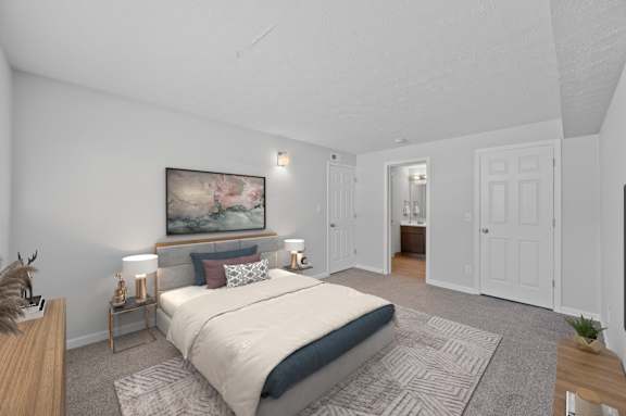 Large Bedroom at The Apex, Ohio, 45239
