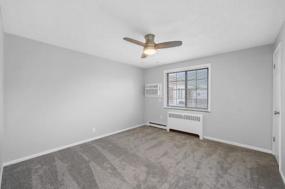 Carpeted Bedroom at Huntley Ridge, Kettering, 45419