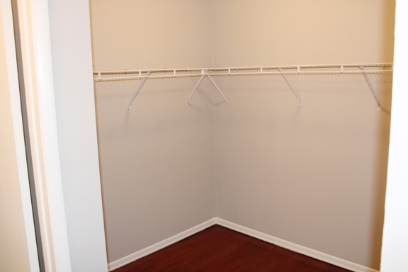 Shelves at Cincinnati Premier Living*, Cincinnati, OH, 45213