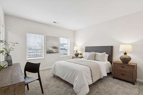 Bedroom With Work Desk at Roebling Row, Covington, 41011-1720