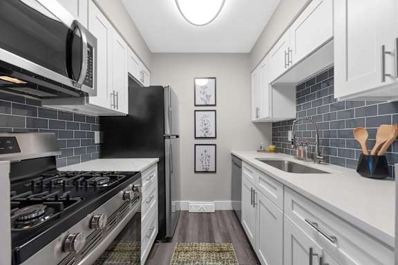 Elegant Kitchen at The Rand Apartments, Columbus