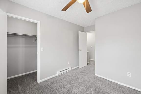 room with grey carpet at Timbercreek Apts, Columbus