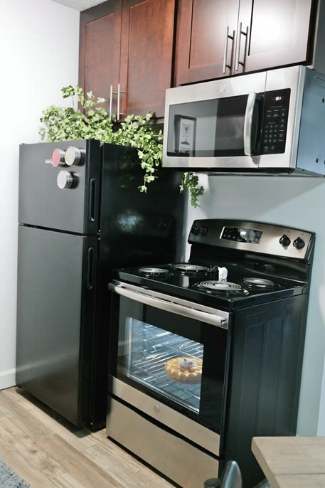 Upscale Stainless Steel Appliances at Tall Timber Apartments, Ohio, 45241