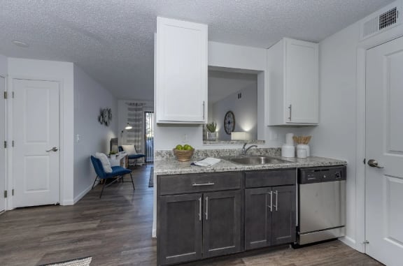 Kitchen area with wooden flooring and appliances at Mallard Landing, Marion, OH