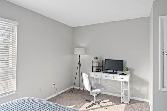 Office Desk at The Parkton, Ohio, 45231
